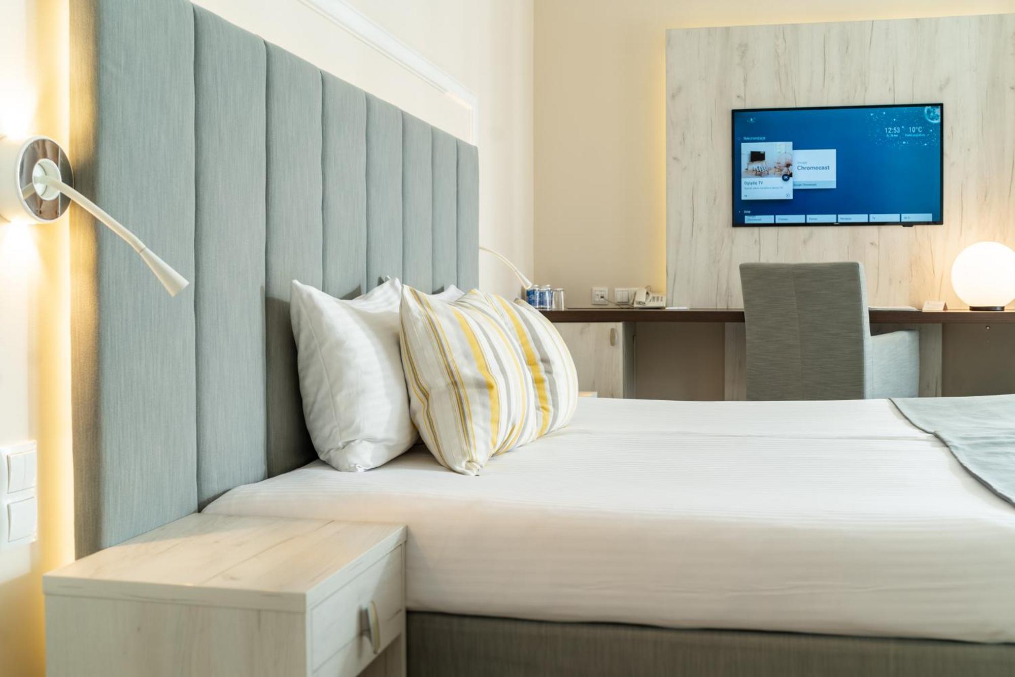 Hotel & Spa Trzy Wyspy سفينويتشي المظهر الخارجي الصورة