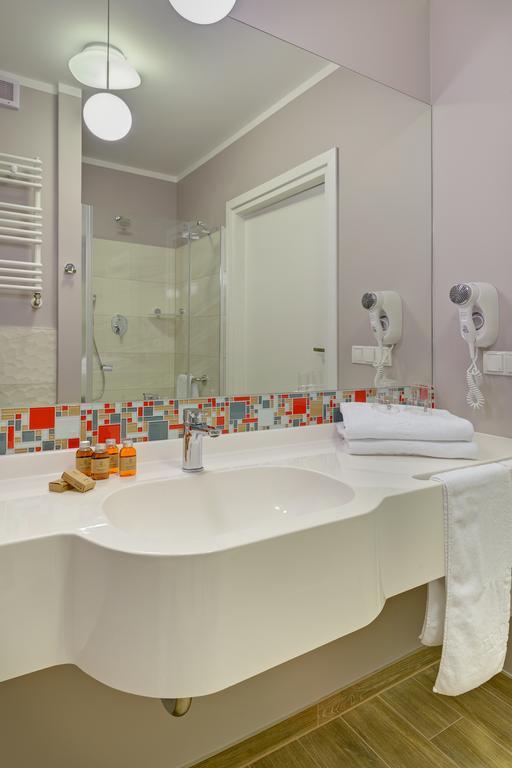 Hotel & Spa Trzy Wyspy سفينويتشي المظهر الخارجي الصورة